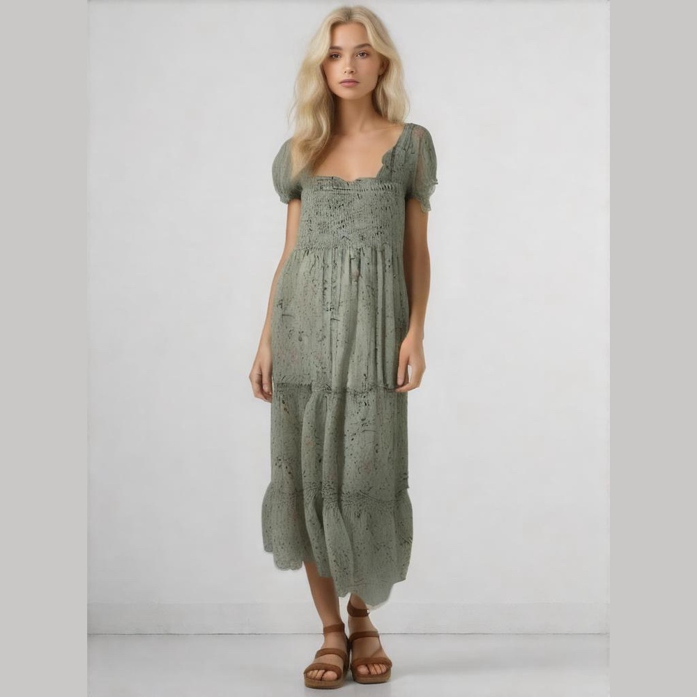 Reveriee Maxi Dress Women's Size L Green Floral Tiered Short Sleeve Casual NWT